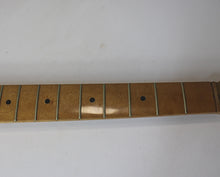 Load image into Gallery viewer, Aged Nitro Finish Vintage Replacement Maple Neck For 50&#39;s Stratocaster N023
