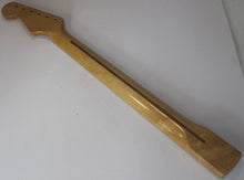 Load image into Gallery viewer, Aged Nitro Finish Vintage Replacement Maple Neck For 50&#39;s Stratocaster N024
