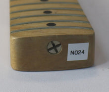 Load image into Gallery viewer, Aged Nitro Finish Vintage Replacement Maple Neck For 50&#39;s Stratocaster N024
