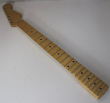 Load image into Gallery viewer, Aged Nitro Finish Vintage Replacement Maple Neck For 50&#39;s Stratocaster N026
