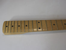 Load image into Gallery viewer, Aged Nitro Finish Vintage Replacement Maple Neck For 50&#39;s Stratocaster N026
