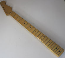 Load image into Gallery viewer, Aged Nitro Finish Vintage Replacement Maple Neck For 50&#39;s Stratocaster N028
