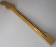 Load image into Gallery viewer, Aged Nitro Finish Vintage Replacement Maple Neck For 50&#39;s Stratocaster N028
