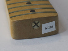 Load image into Gallery viewer, Aged Nitro Finish Vintage Replacement Maple Neck For 50&#39;s Stratocaster N028
