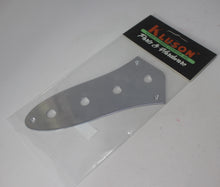 Load image into Gallery viewer, Kluson Control Plate - 4 Hole - for Fender Jazz Bass Chrome

