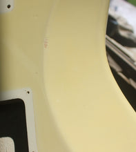 Load image into Gallery viewer, Aged 60s Stratocaster Body  - Olympic White
