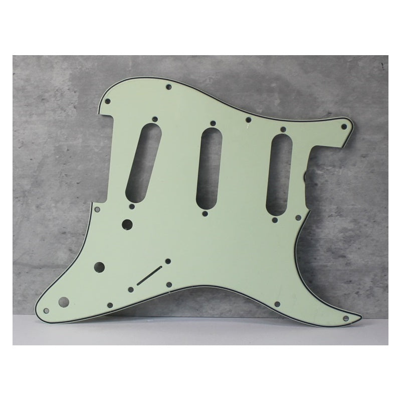 59 - 62 Pickguard Replacement For Fender Strat Wide Bevel - Light Mint Green
