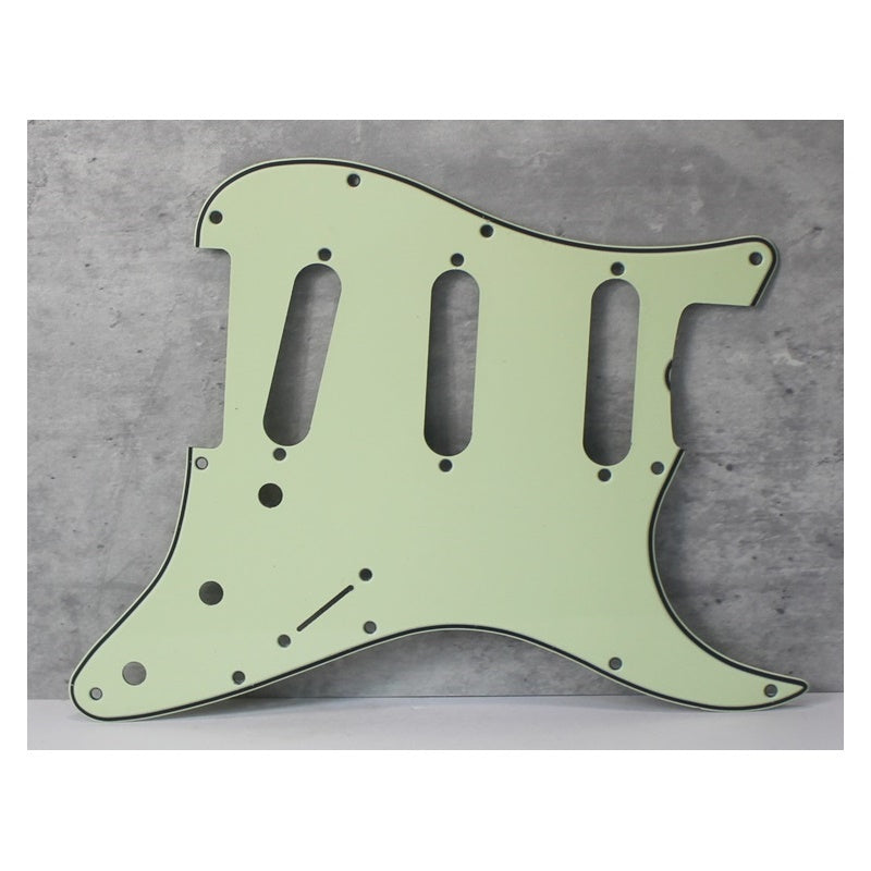 64 65 Pickguard Replacement For Fender Strat Wide Bevel - Mint Green