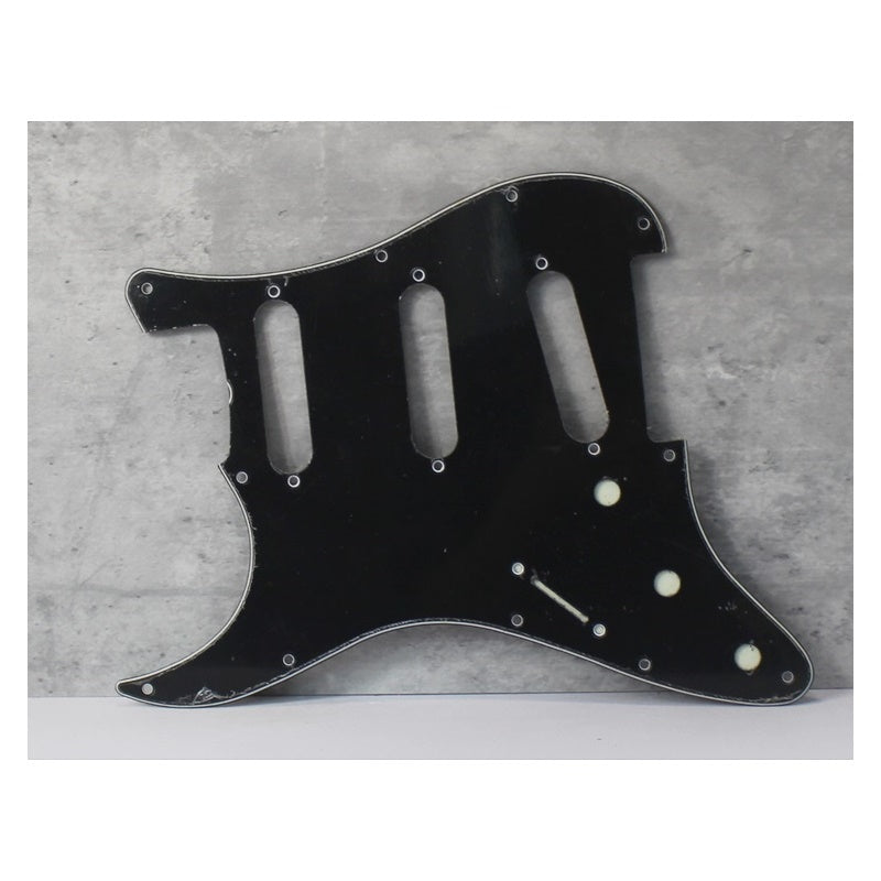 64 to Modern Pickguard For Lefty Strat For USA Fender - Black 3 Ply