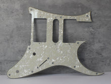 Load image into Gallery viewer, Pickguard for Ibanez Japan RG550 Jem RG HSH - Cream Pearloid
