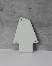 Load image into Gallery viewer, Truss Rod Cover For Japan Ibanez RG - Parchment 3 Ply
