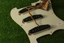 Load image into Gallery viewer, The Revival Pickups RPS1 Vintage Classic Pickup 50s Pickguard Assembly AB06
