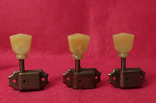 Load image into Gallery viewer, Aged Kluson Tuners w/ Clone Tuner Tip For 58 59 60 Les Paul ES335 Gibson Burst
