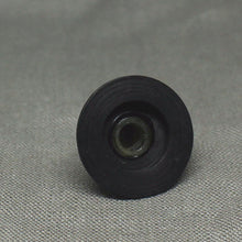 Load image into Gallery viewer, Montreux Guitars Wooden Top Hat Knobs (2) - Ebony

