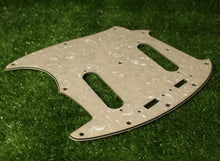 Load image into Gallery viewer, Mustang Pickguard For Vintage 60s USA Fender  - Aged Cream Pearloid
