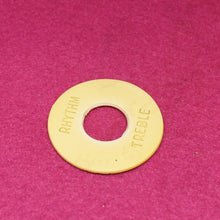 Load image into Gallery viewer, Wizz Pickups Aged 59 Les Paul Cream Toggle Plate. W05

