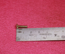 Load image into Gallery viewer, Aged Pre CBS Style Short Pickup Switch Screws (8) w Rubber Spacers For Strat
