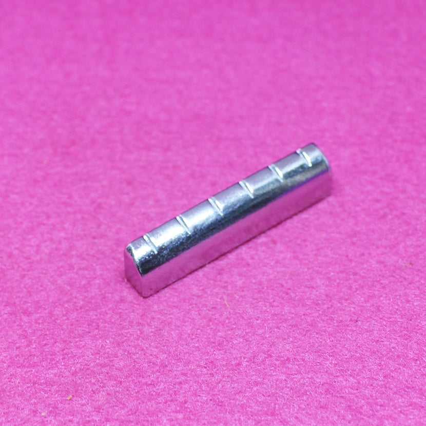 GN-023-CH - Slotted Metal Guitar Nut 43mm - Chrome